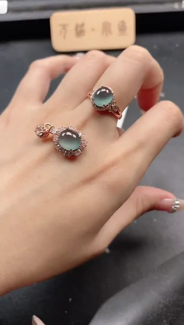 银S925镶嵌戒指翡翠51151