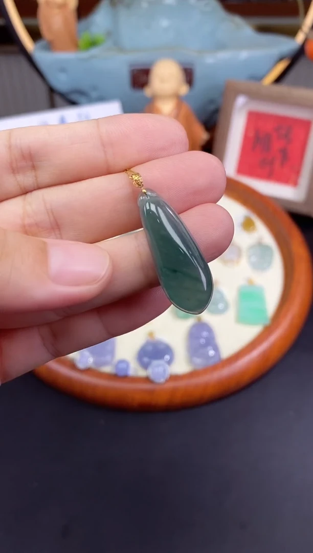 吊坠(不含链)18K金镶嵌翡翠福瓜多样性发其一@@CMT1362-1