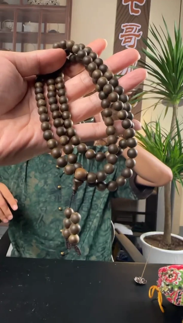 沉香沉香碎屑海南沉香白棋0.8+沉香碎屑