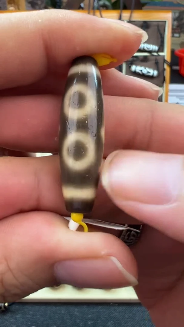 未镶嵌颈饰玛瑙/玉髓（覆膜）9.(微瑕）