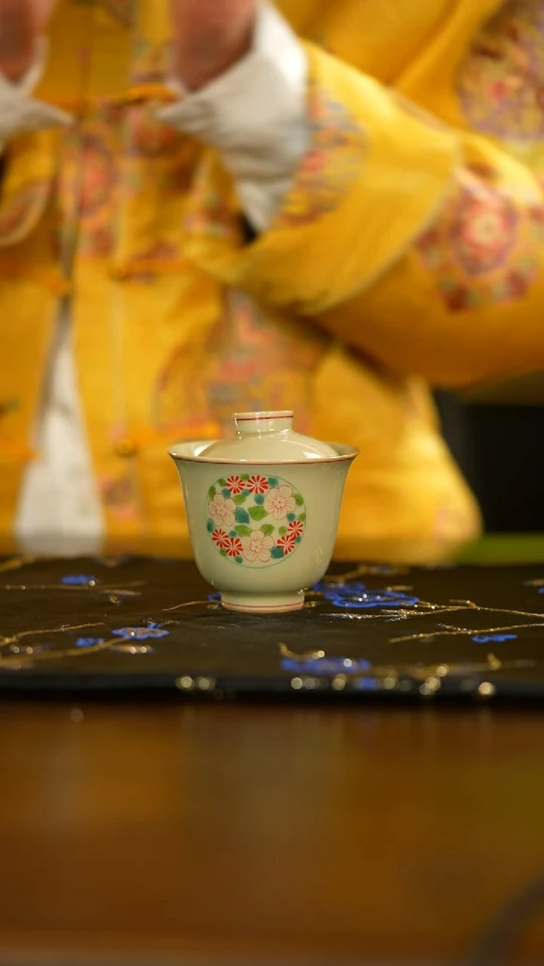 【闪购商品】瓷片            拍拍拍