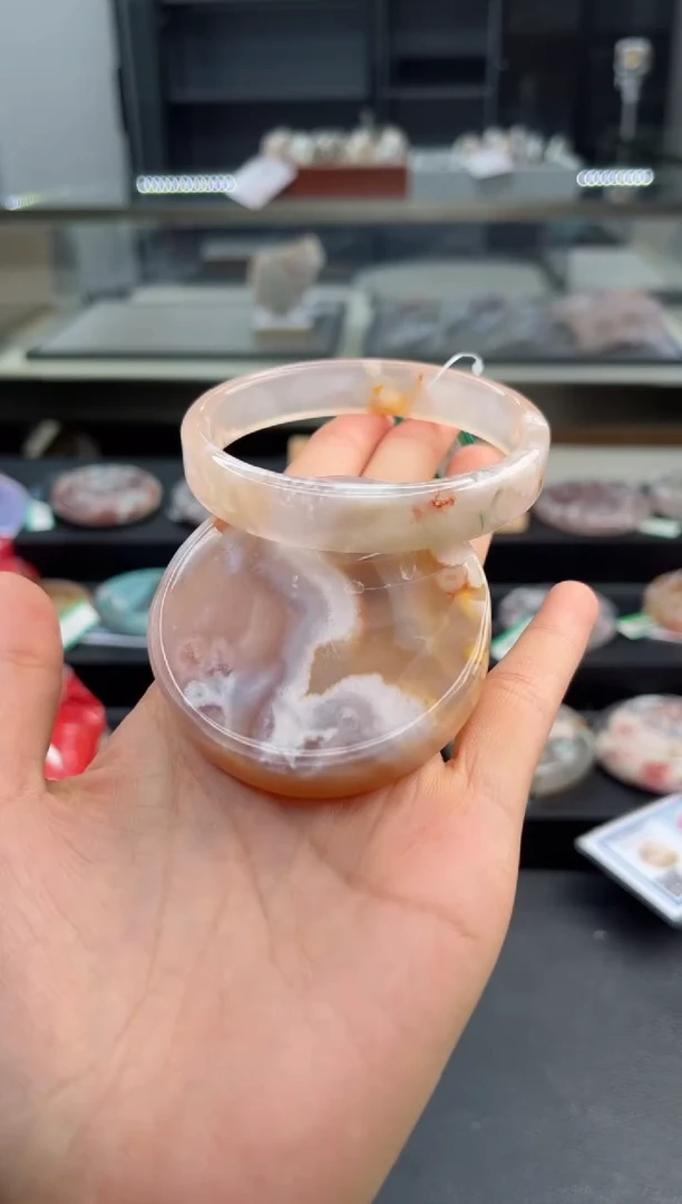 石英质玉手镯未镶嵌59圈口（赠送镯心）1888114