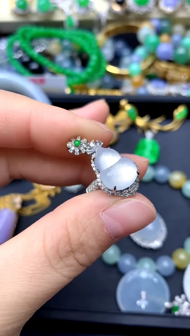 18K金镶嵌戒指翡翠413-中国好珍宝