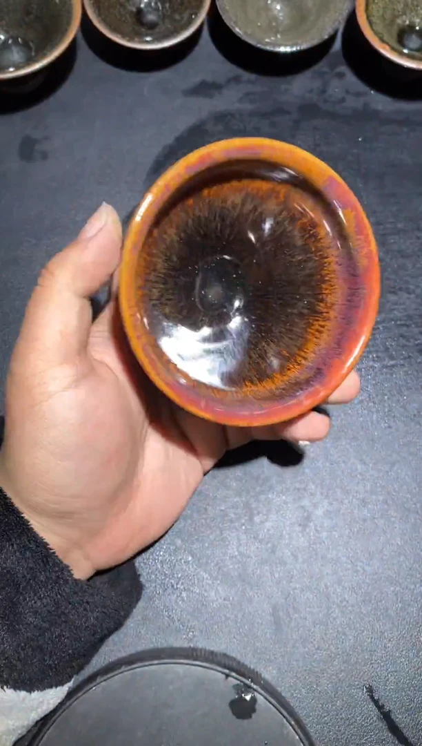 茶盏辉*           81