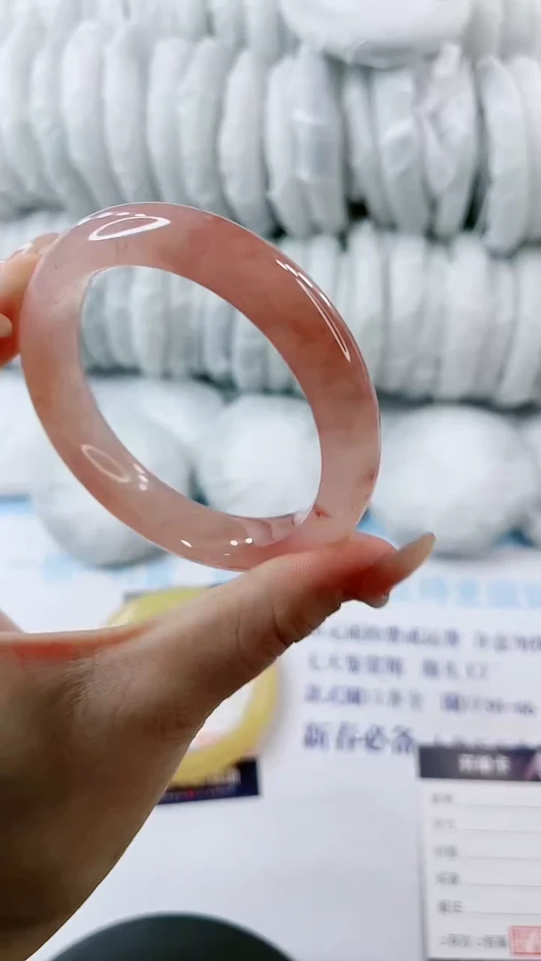 【闪购商品】石英质玉手镯未镶嵌0732985024-多样性发货