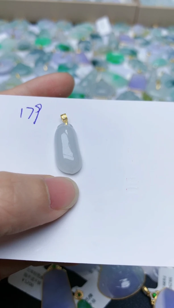 【闪购商品】翡翠颈饰18K金镶嵌天然翡翠A货