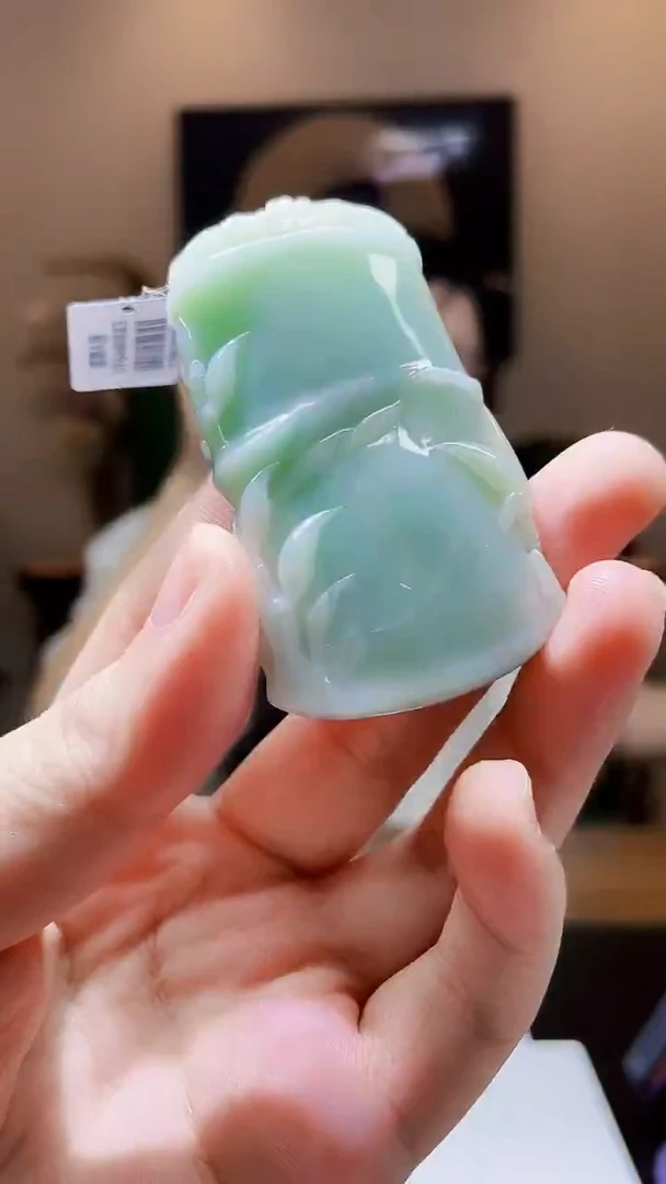 颈饰未镶嵌翡翠吊坠25