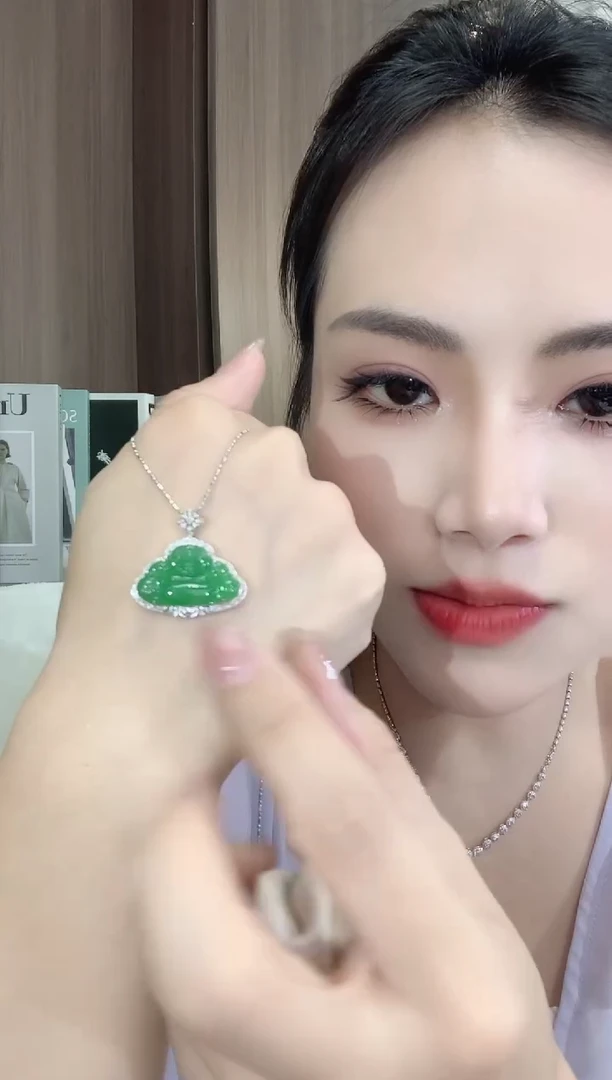 翡翠18K金镶嵌吊坠(不含链)A27