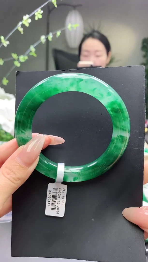 石英质玉手镯未镶嵌圈口59