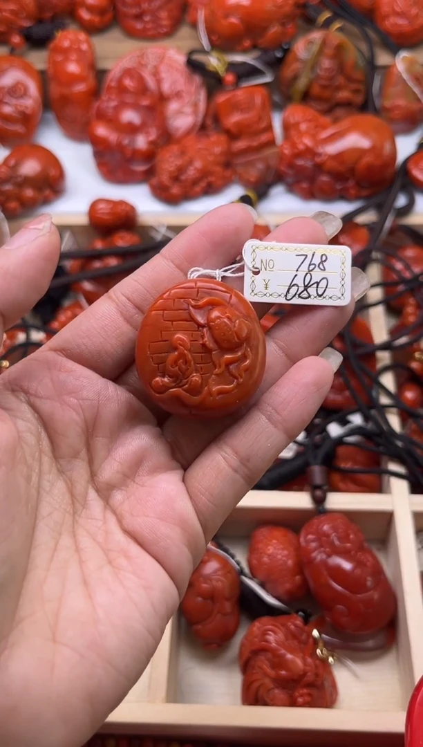 【闪购商品】南红玛瑙珠宝奇石未镶嵌768