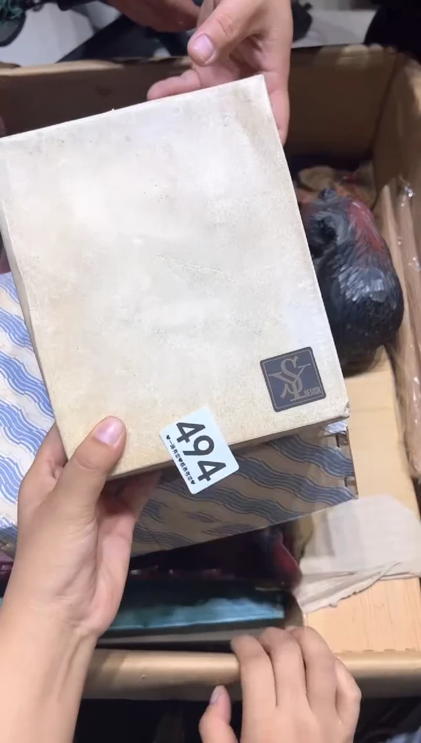 瓷片是**呀494.............