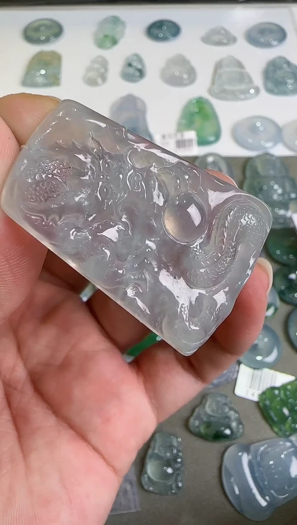 吊坠(不含链)未镶嵌翡翠..