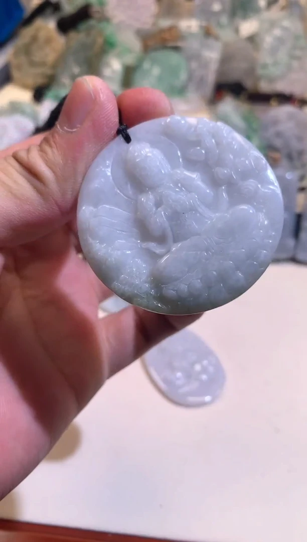 【闪购商品】翡翠颈饰未镶嵌02/07/373