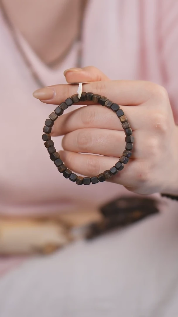 【闪购商品】沉香手串S2501018沉水方块