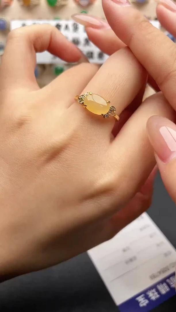 银S925镶嵌戒指翡翠一物一证一礼盒