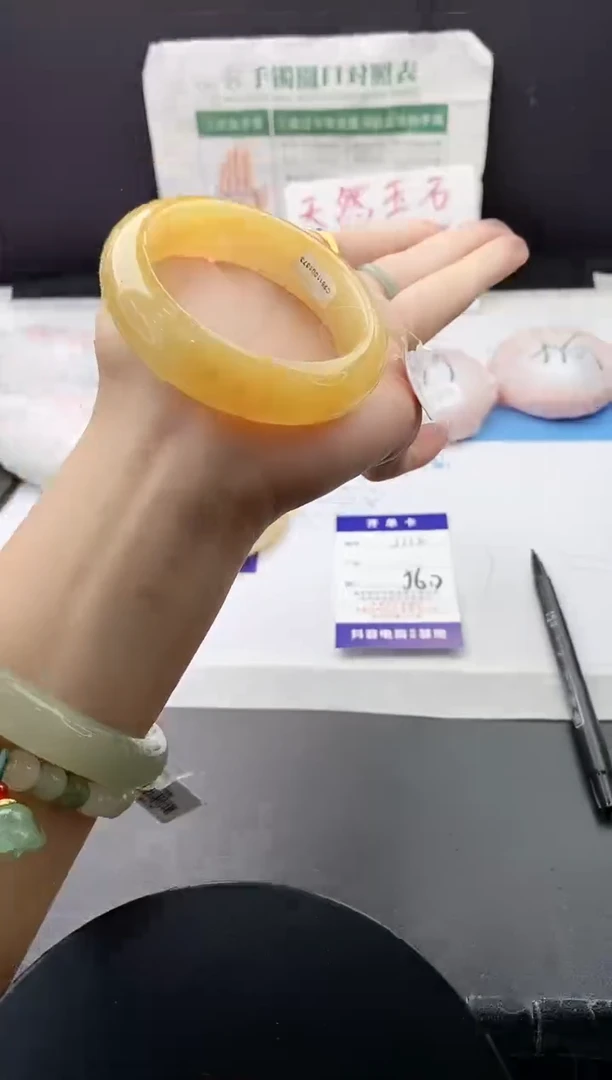 未镶嵌手镯石英质玉j112-HB56+