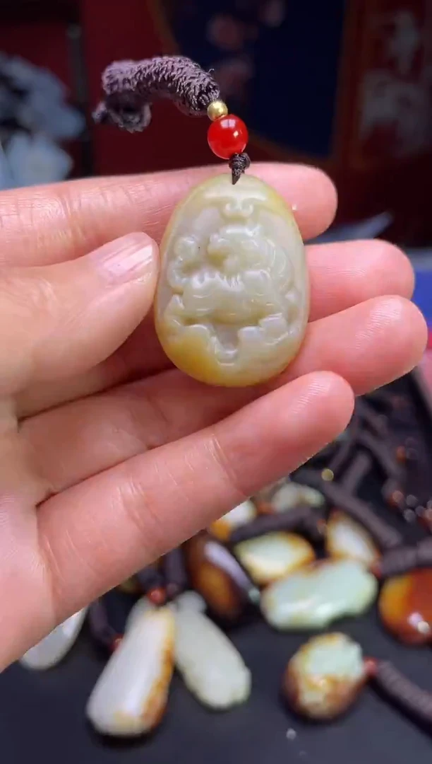 颈饰未镶嵌和田玉123