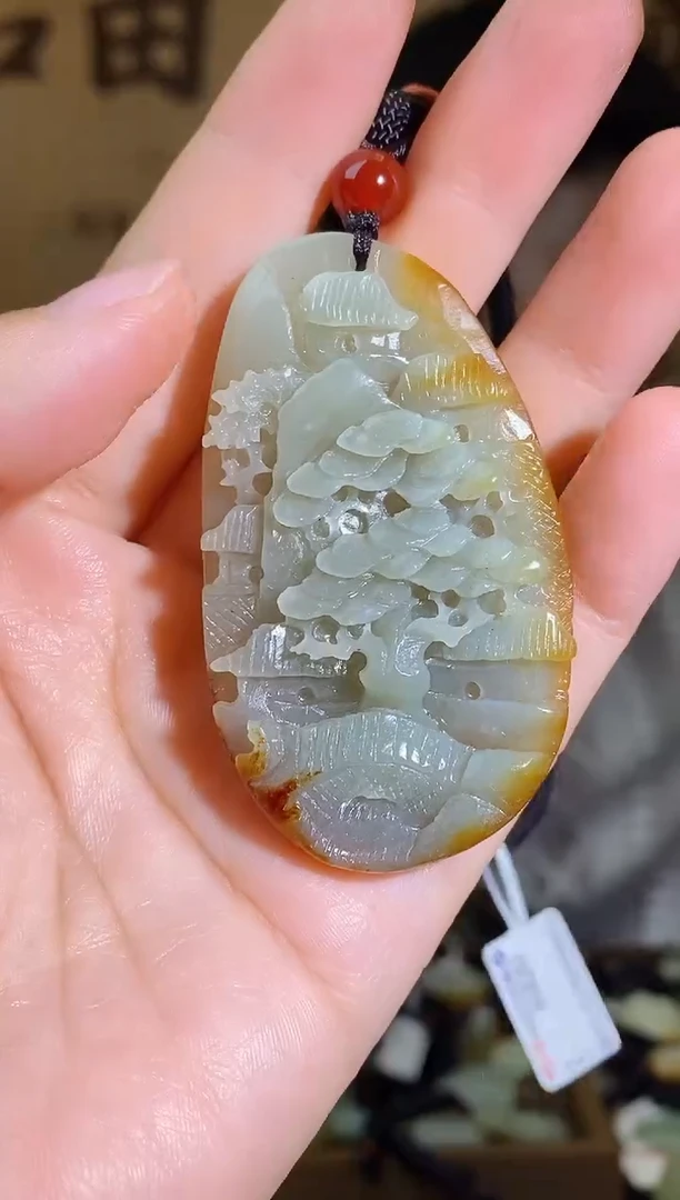 颈饰未镶嵌和田玉1