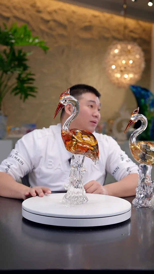 摆件琥珀色仙鹤摆件