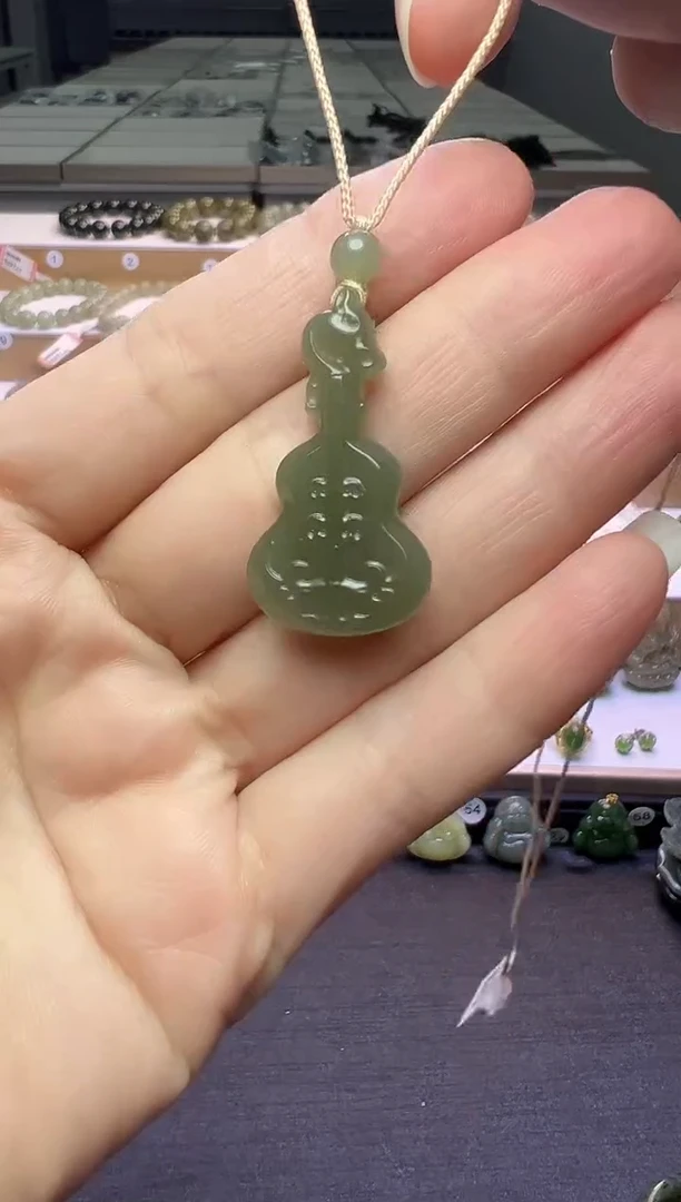 颈饰未镶嵌和田玉10号链接