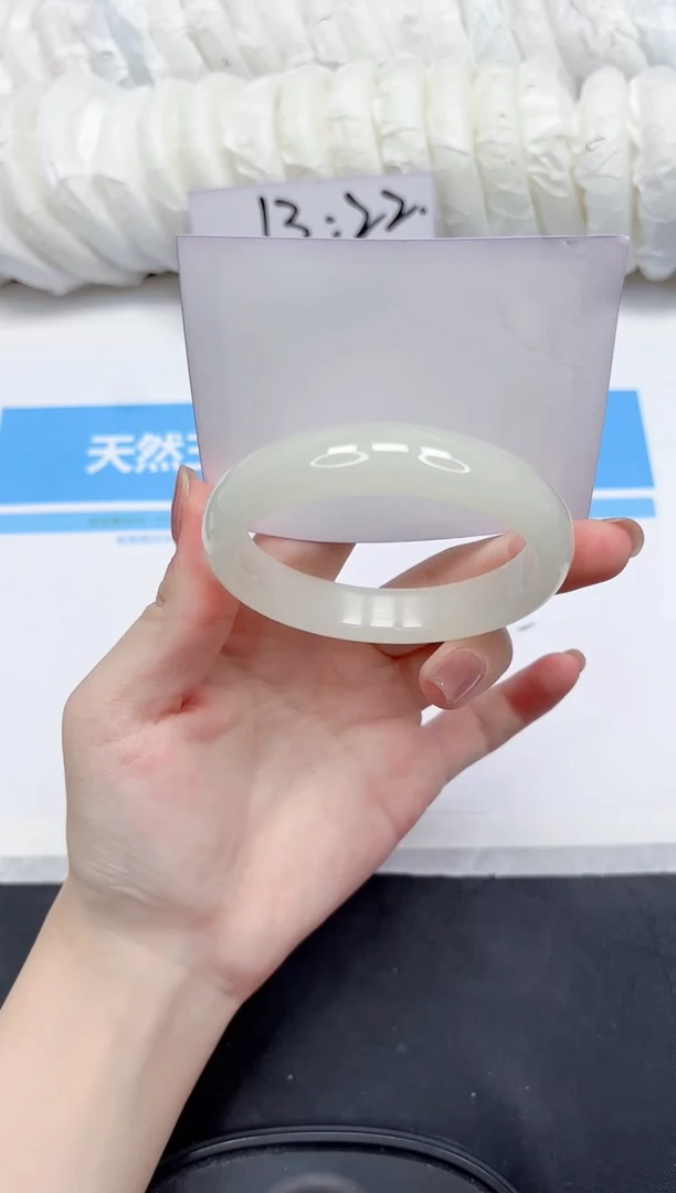 未镶嵌手镯石英质玉8-58-送女友