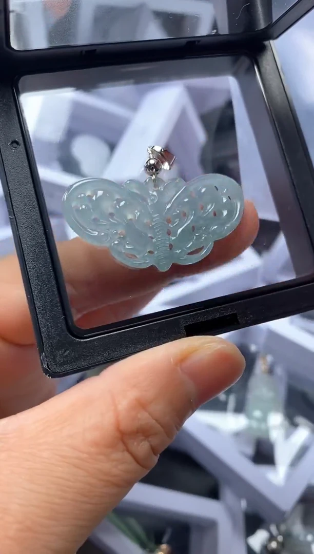 【闪购商品】翡翠吊坠(不含链)未镶嵌38951