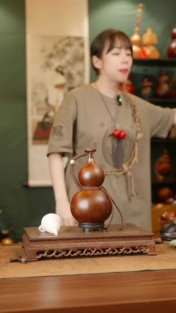 152号精品天然大漆酒葫芦一物一拍~