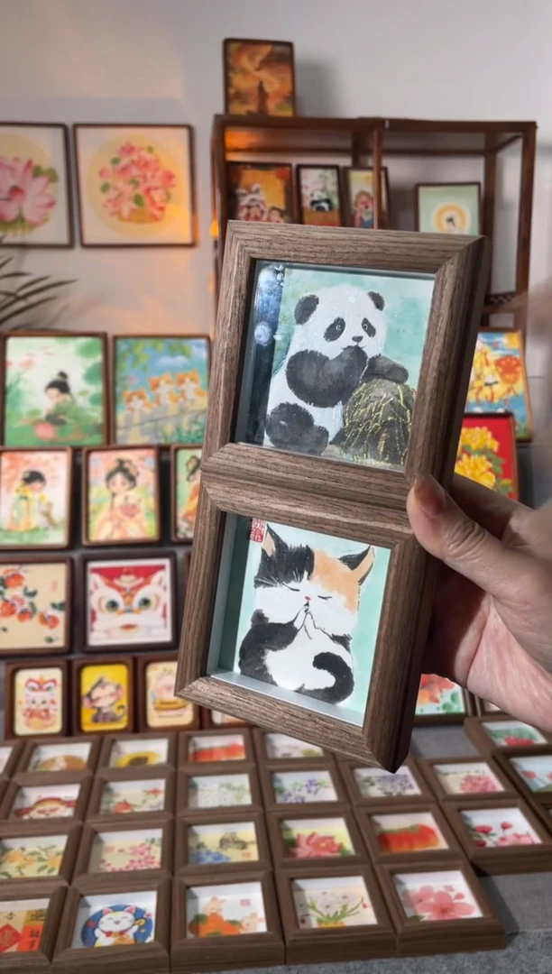 【闪购商品】国画【岁月喵好石头熊猫】手绘国画摆台