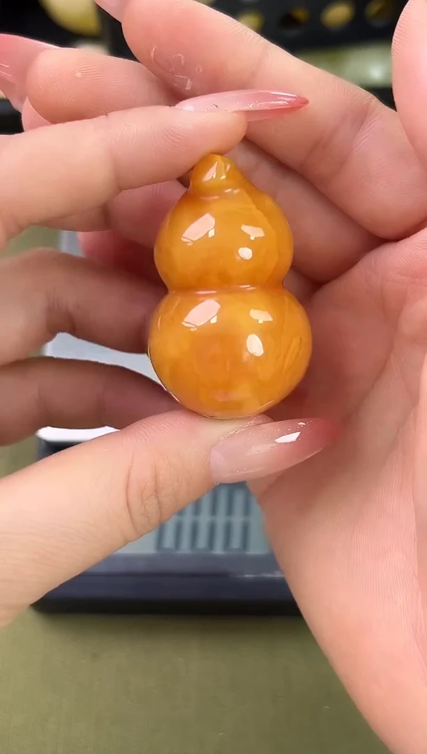 裸石琥珀未镶嵌琥珀蜜蜡吊坠