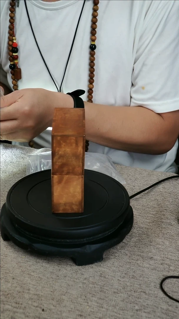 金丝楠凨**夙小叶桢楠满龙胆一木一器手工高抛