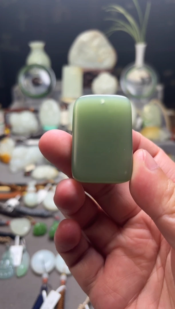 吊坠(不含链)未镶嵌和田玉无事牌