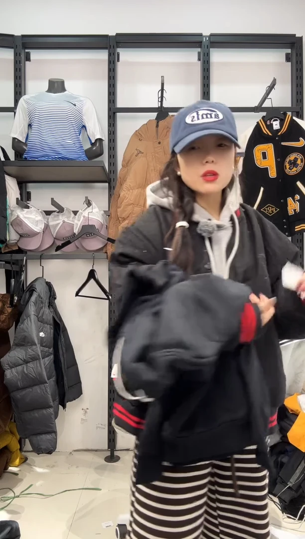 2226闪购编码 Nike/Jordan运动卫衣裤以直播间过款为准 尺码·M