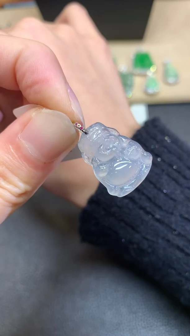 【闪购商品】翡翠颈饰18K金镶嵌财神爷【无服务费】