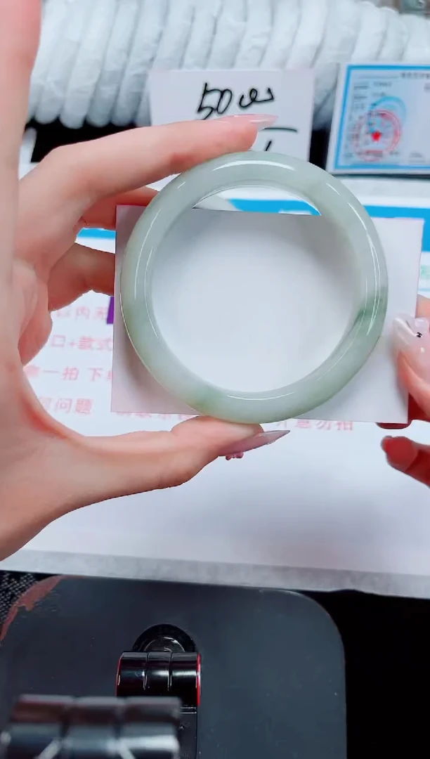 未镶嵌手镯石英质玉82-57/58