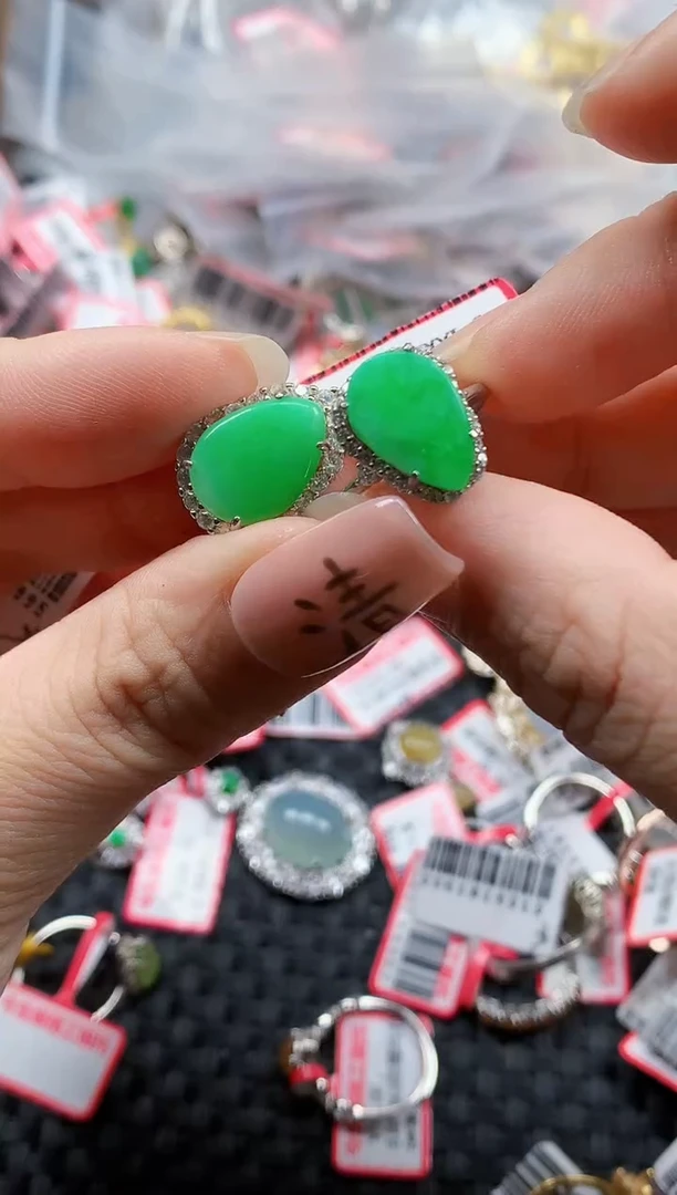 银S925镶嵌戒指翡翠天然A货缅甸翡翠