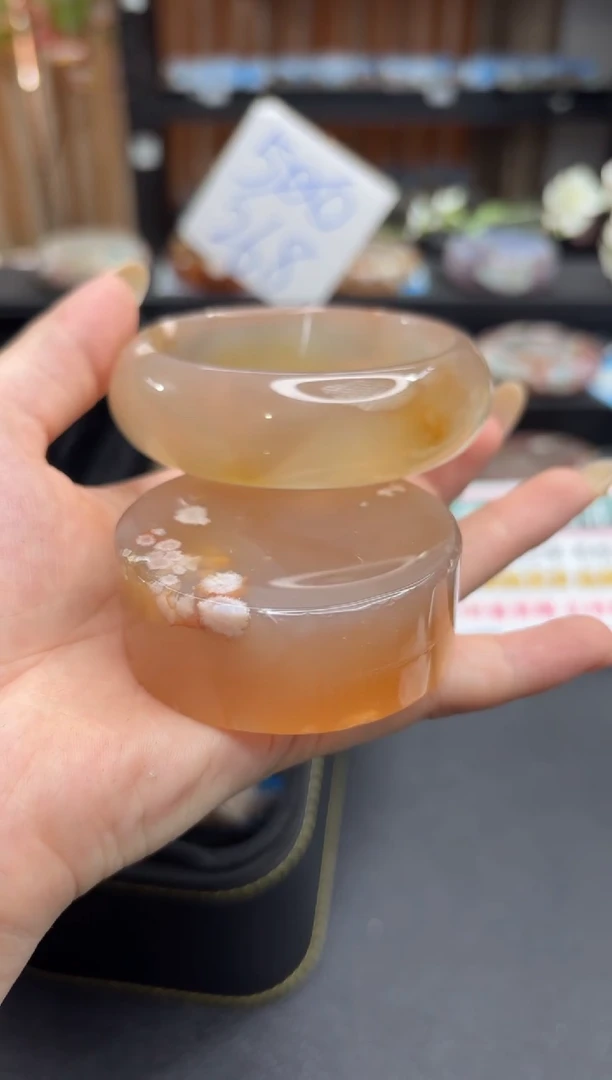 未镶嵌手镯石英质玉A653(58圈赠送镯心)