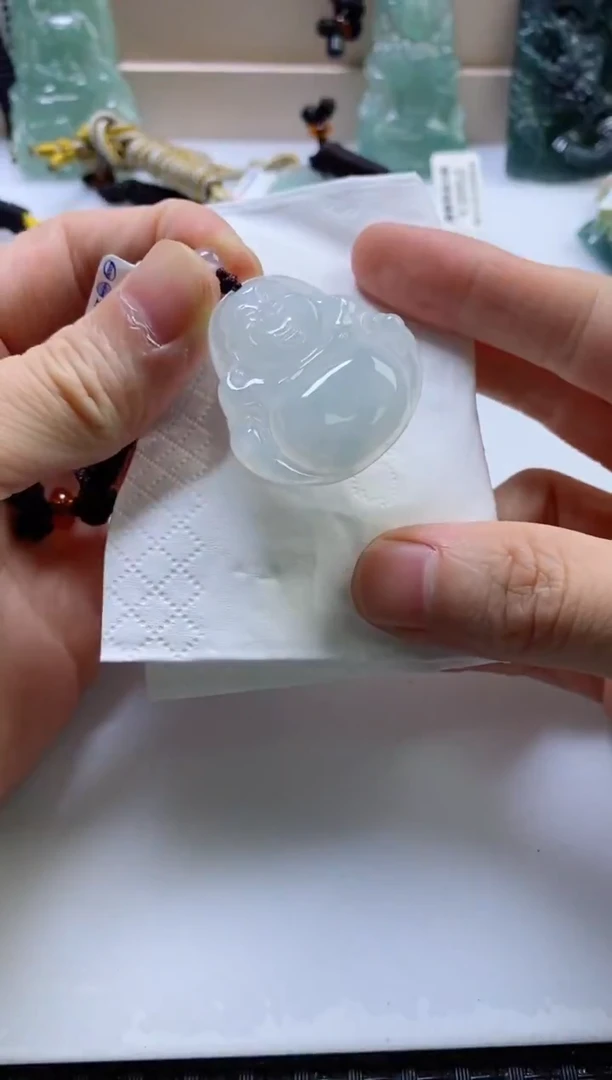 翡翠挂件未镶嵌