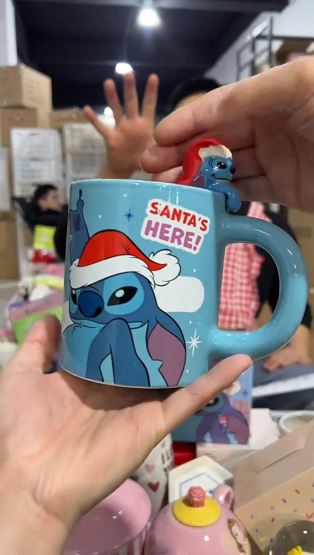 【闪购商品】杯圣诞原盒史迪仔举手01款水杯