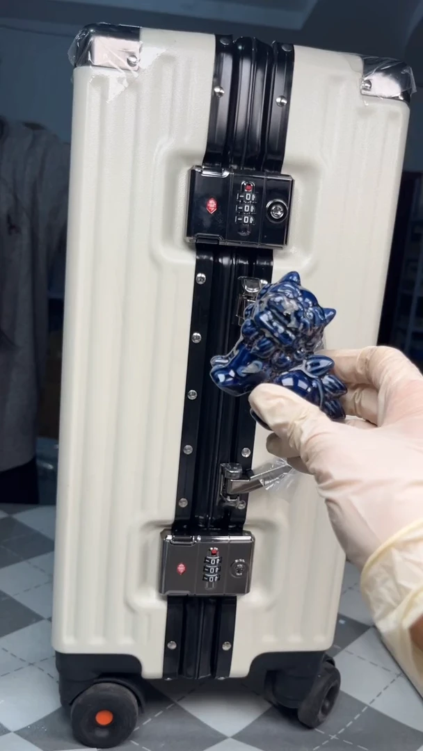 瓷片陶瓷如图所示周边