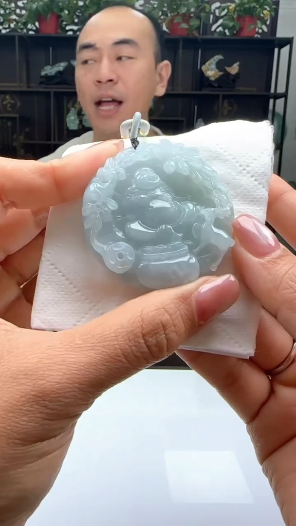 【闪购商品】翡翠颈饰未镶嵌天然翡翠A货吊坠