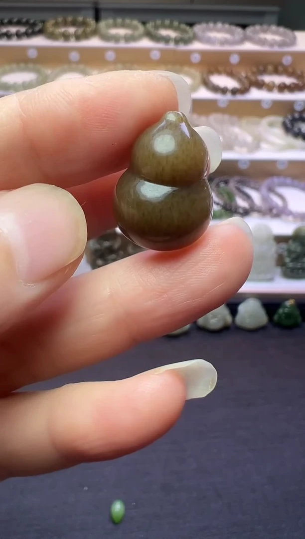 颈饰未镶嵌和田玉54号链接约卡21*16*8+