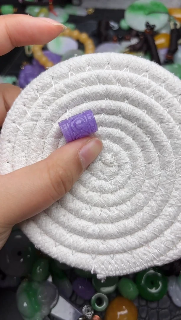 颈饰未镶嵌翡翠缅甸翡翠吊坠