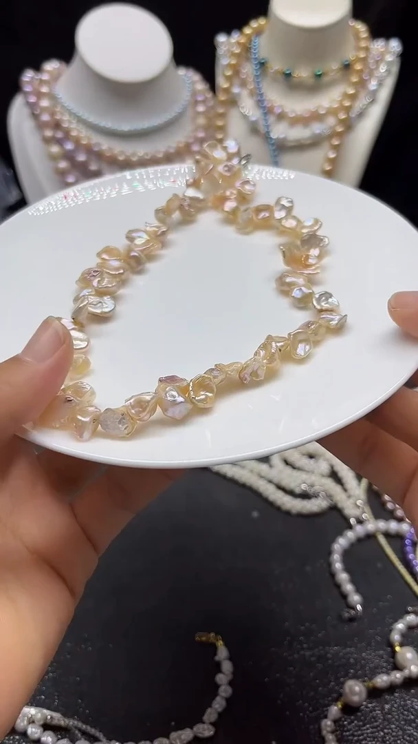 颈饰未镶嵌淡水珍珠多人