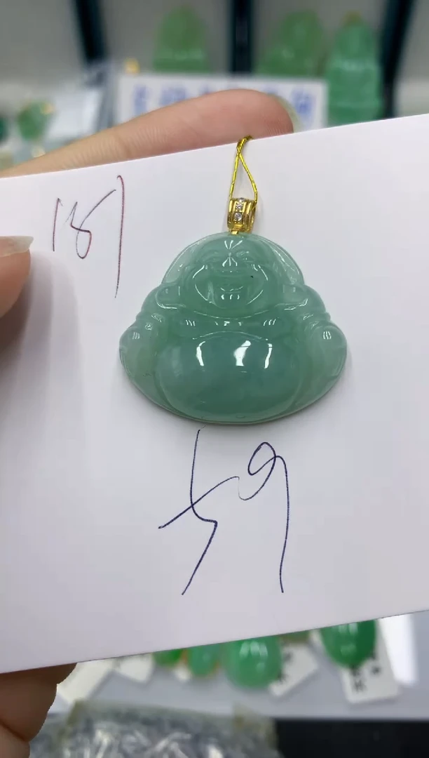 颈饰未镶嵌翡翠11111111111