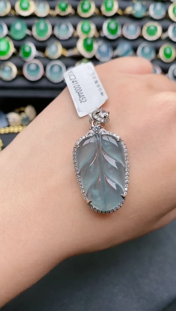 【闪购商品】翡翠戒指银S925镶嵌111111