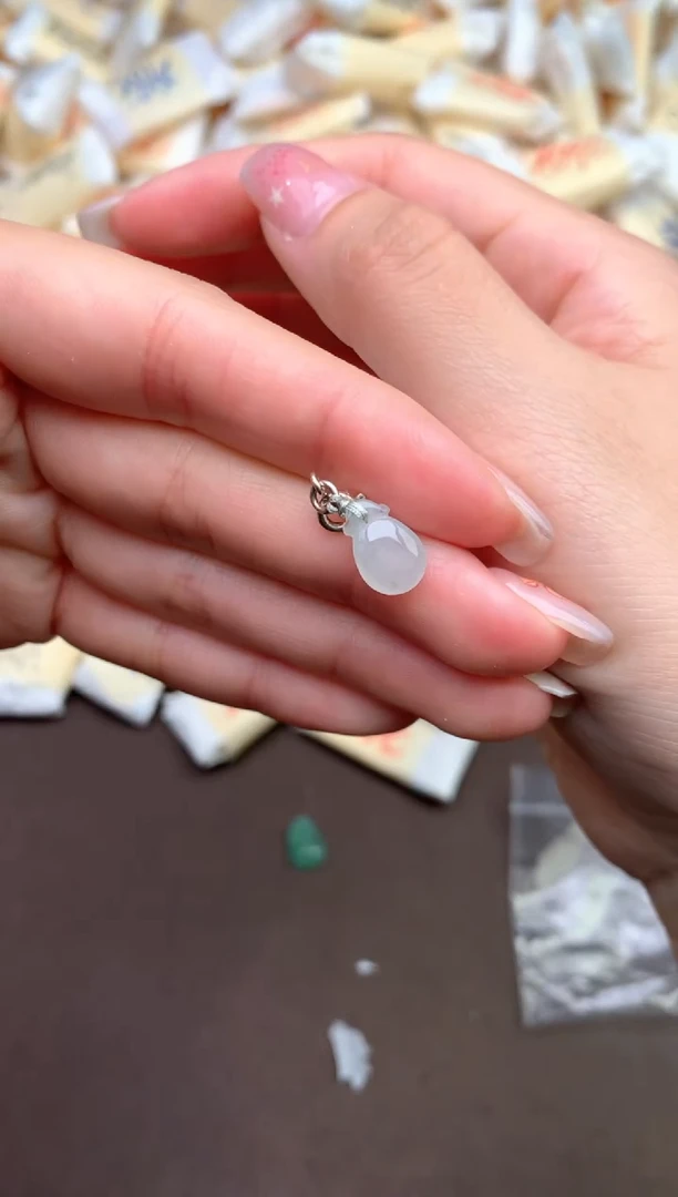 【闪购商品】翡翠挂件银S925镶嵌—