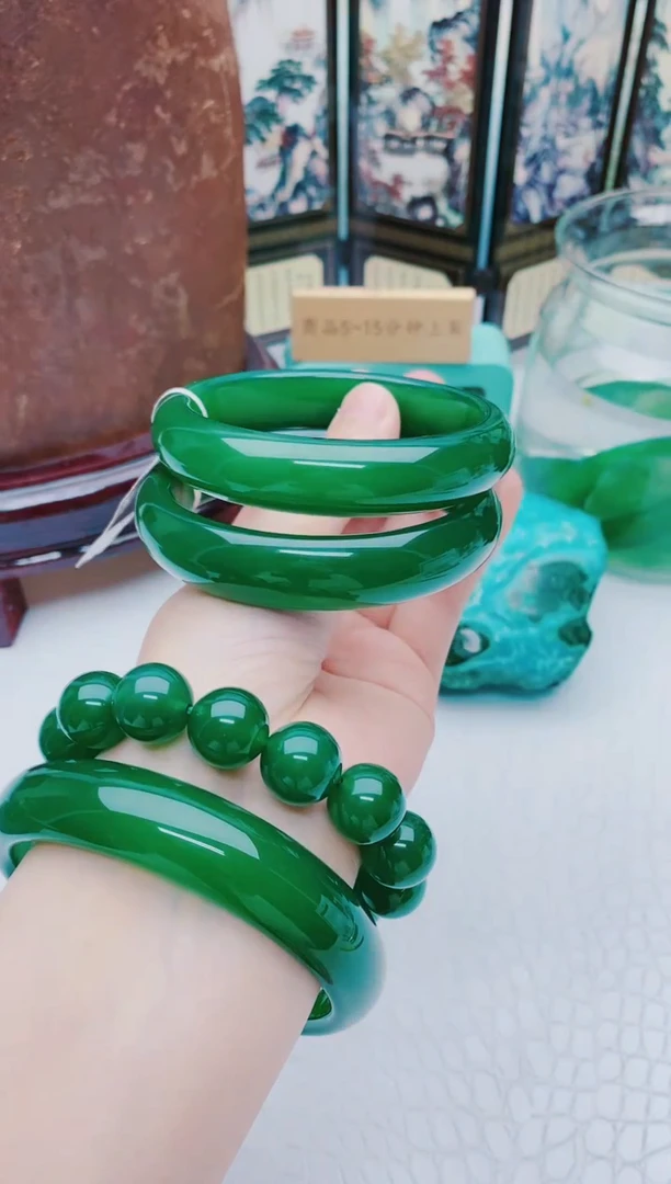 【闪购商品】玛瑙/玉髓手镯未镶嵌玛瑙手镯