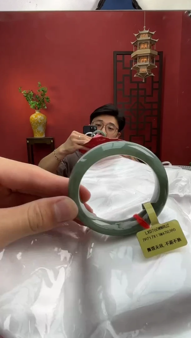 未镶嵌手镯翡翠翡翠手镯18