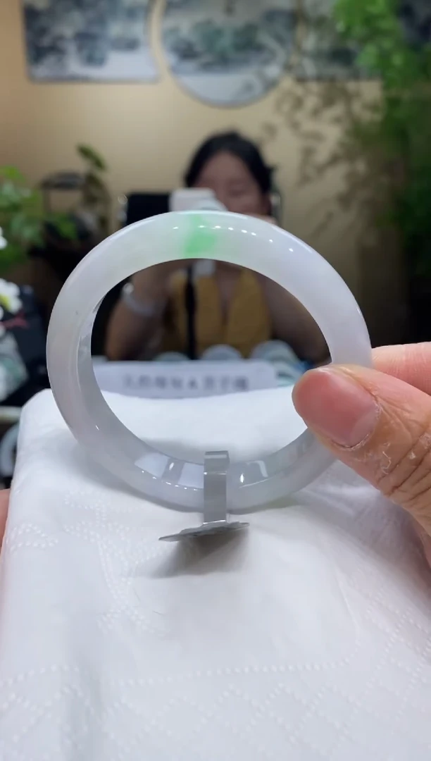 翡翠手镯未镶嵌翡翠52-53