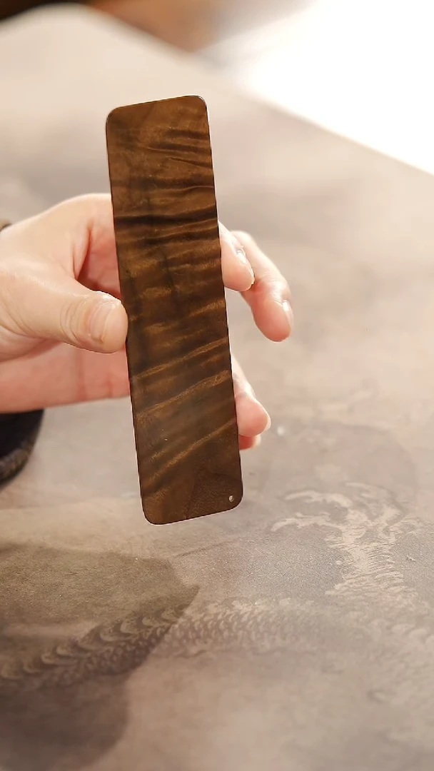 金丝楠391金丝楠水波纹书签